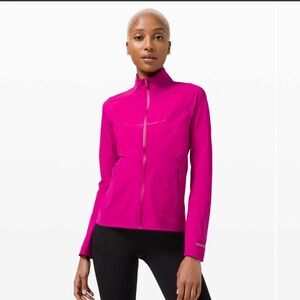 NWOT - Lululemon Fast and Free Windbreaker - Ripened Raspberry - Size 8